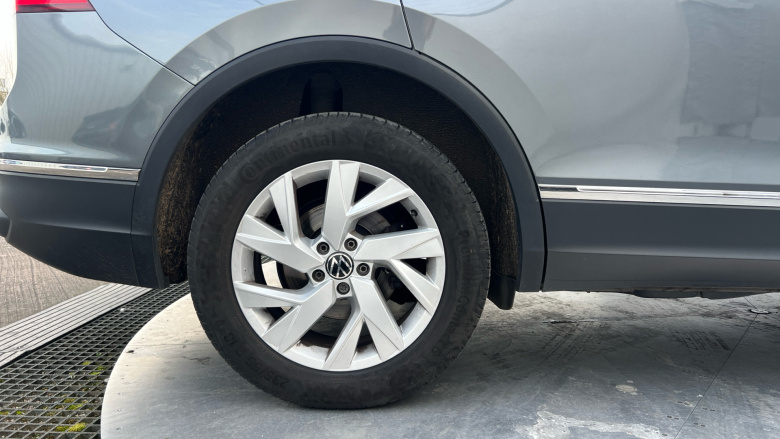 Volkswagen Tiguan Allspace 1.5 TSI Life 5dr Petrol Estate